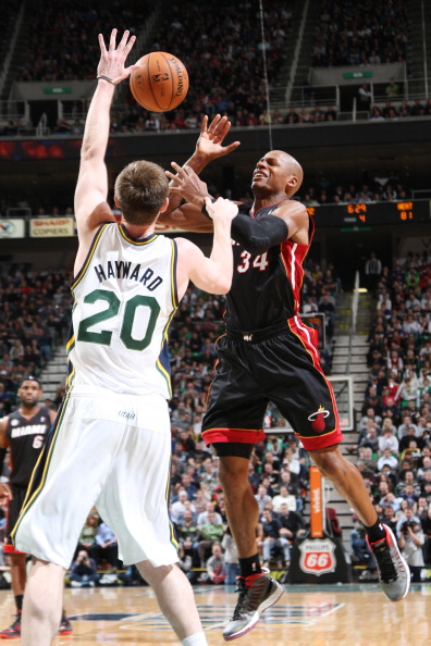 键时刻的球 键时刻的球