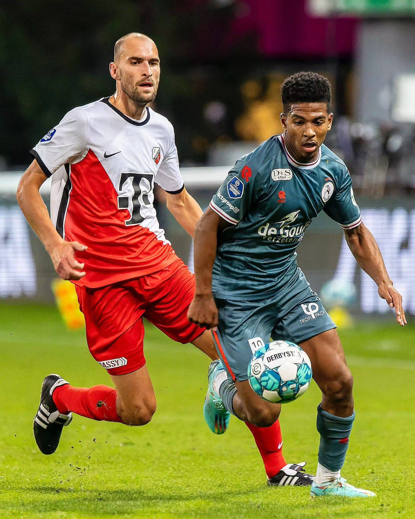 刻的精准射 刻的精准射